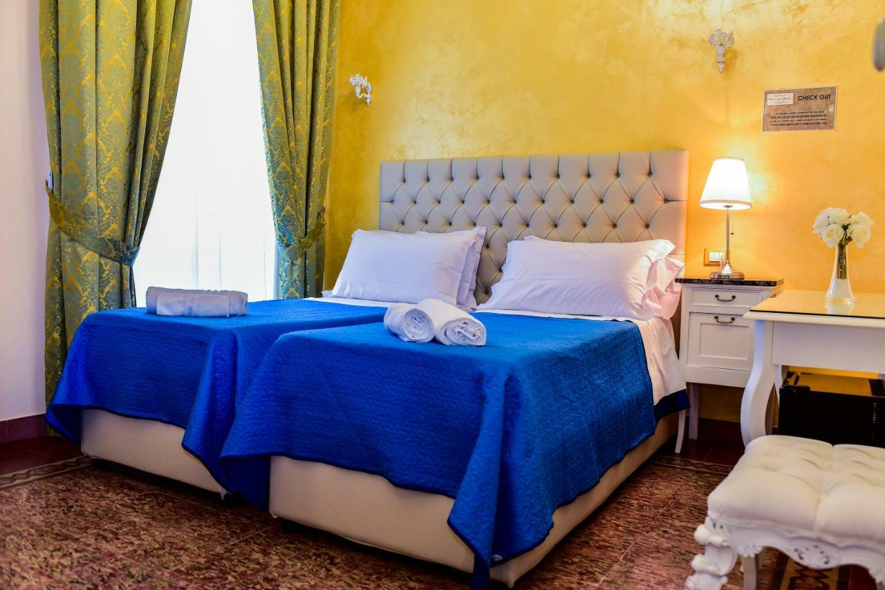 カターニア Palazzo Degli Affreschi Bed & Breakfast エクステリア 写真